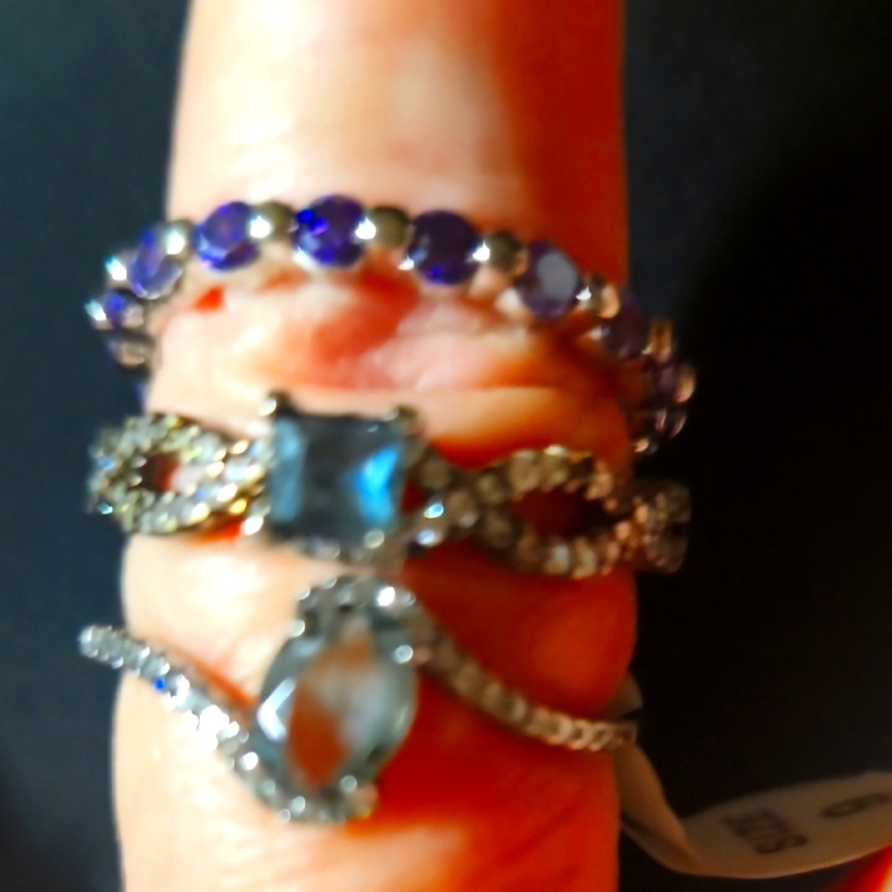 Elegant Silver and Blue Gemstone Ring Set